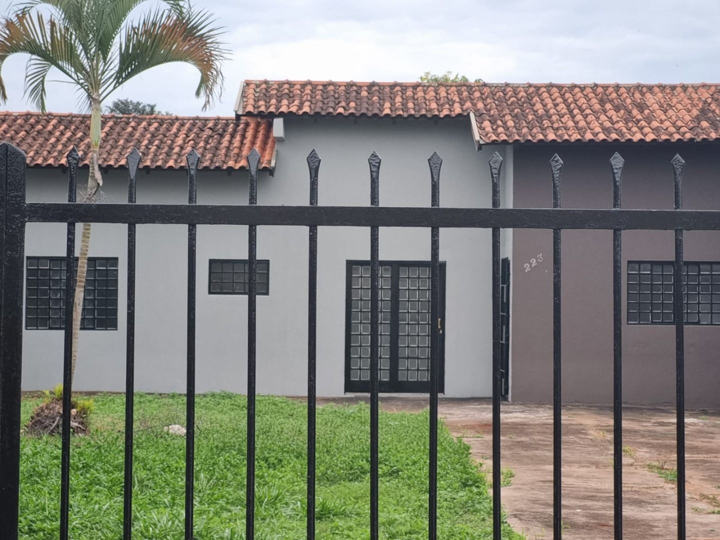 Casa em San Fernando, Londrina/PR de 68m² 2 quartos à venda por R$ 349.000,00