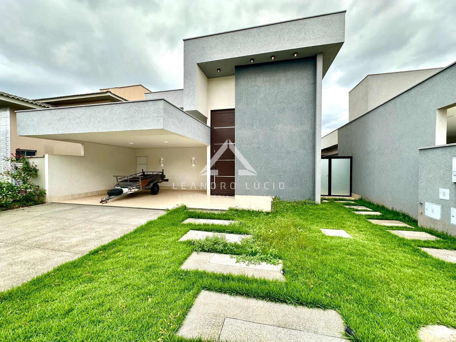 Casa em Jardins Lisboa, Goiânia/GO de 198m² 3 quartos à venda por R$ 1.789.000,00