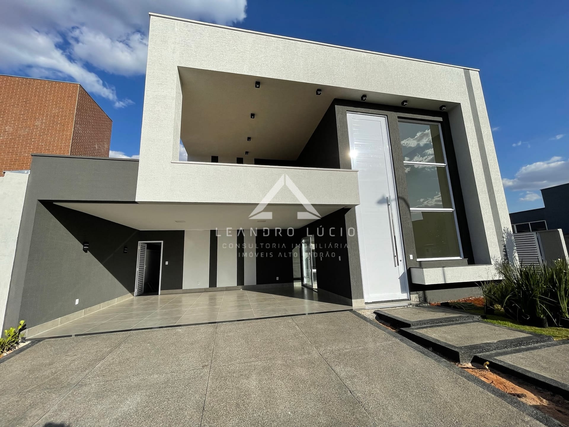 Casa em Residencial Goiânia Golfe Clube, Goiânia/GO de 213m² 4 quartos à venda por R$ 1.998.000,00