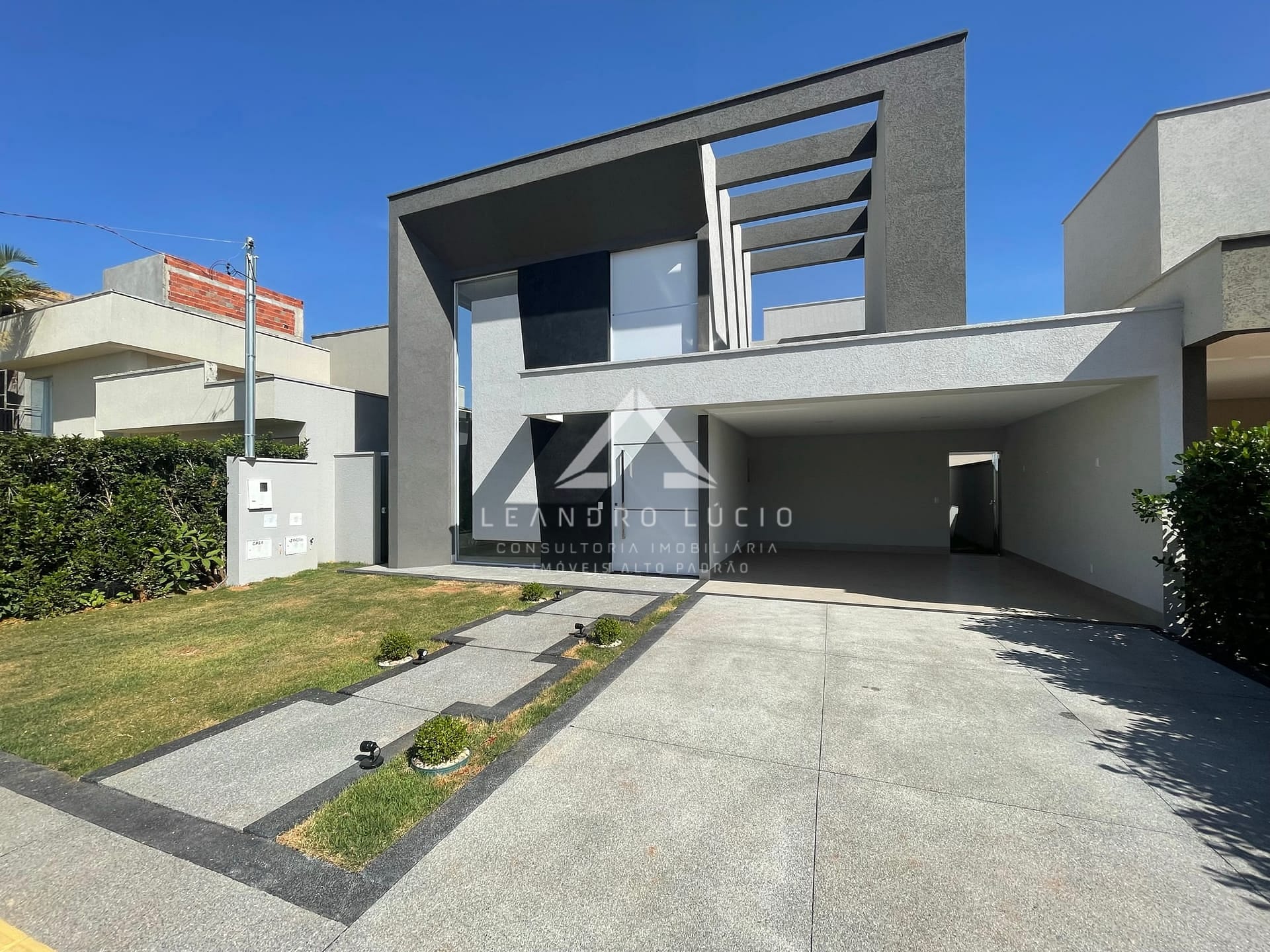 Casa em Jardins Lisboa, Goiânia/GO de 197m² 4 quartos à venda por R$ 1.889.000,00