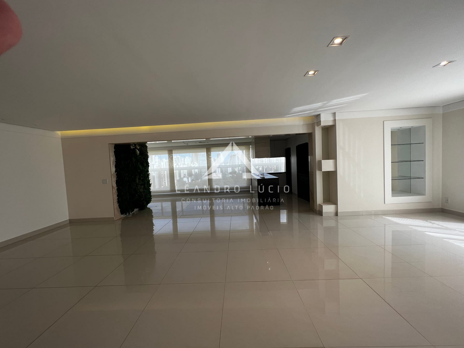 Apartamento em Setor Oeste, Goiânia/GO de 305m² 3 quartos à venda por R$ 2.979.000,00