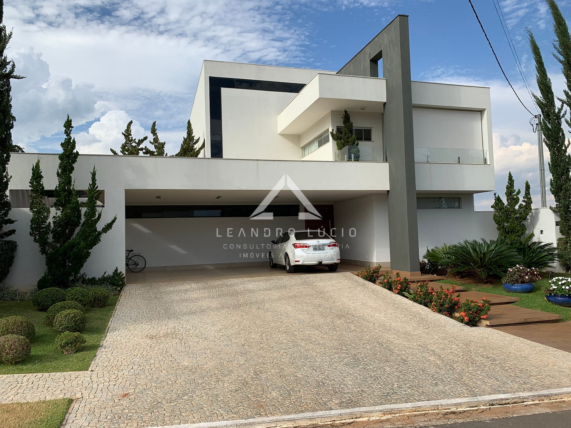 Casa em Condomínio do Lago, Goiânia/GO de 400m² 4 quartos à venda por R$ 3.299.000,00