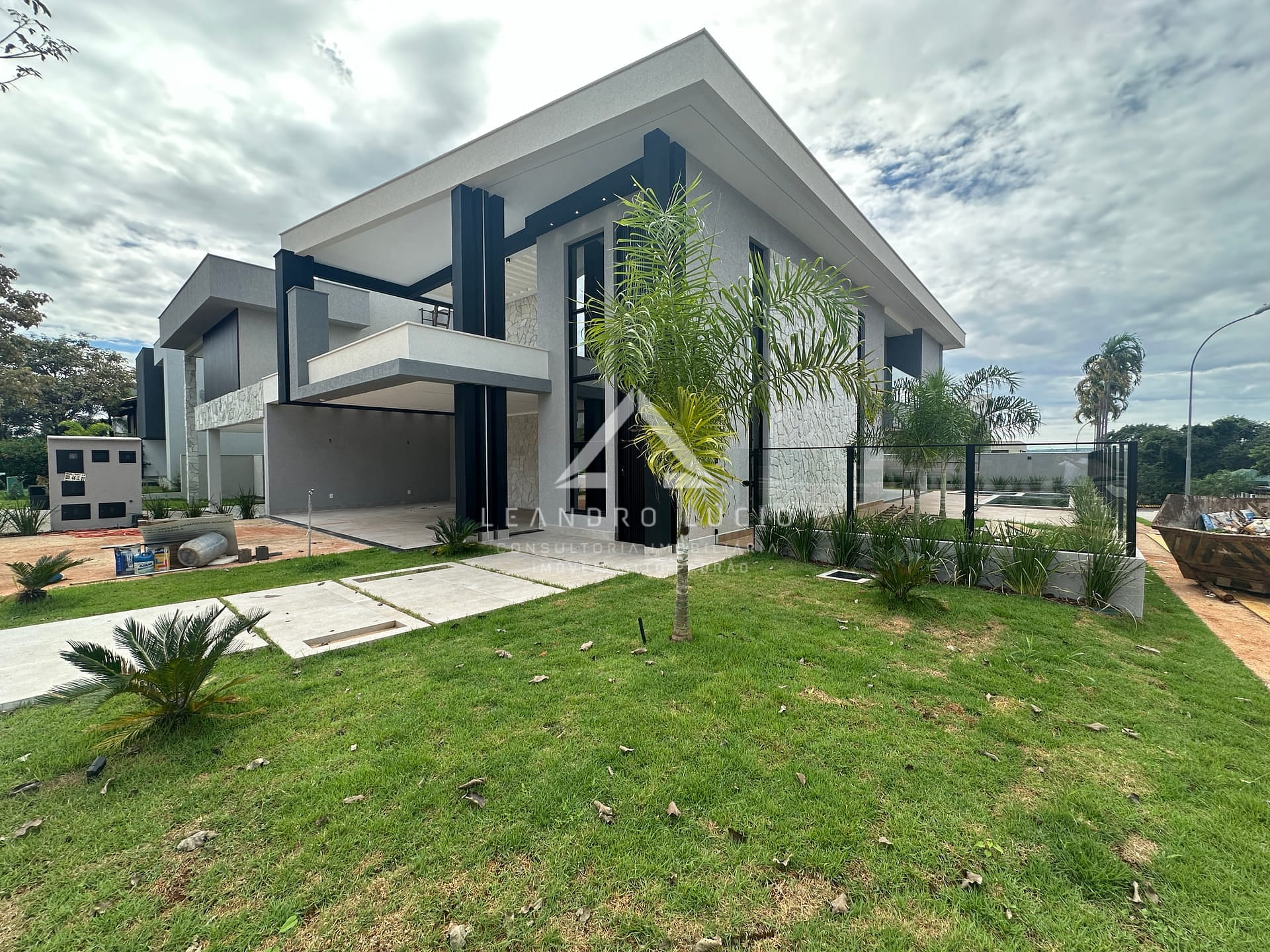 Casa em Residencial Goiânia Golfe Clube, Goiânia/GO de 347m² 4 quartos à venda por R$ 3.499.000,00