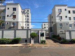 Apartamento em Centro, Londrina/PR de 48m² 2 quartos à venda por R$ 168.000,00 ou para locação R$ 800,00/mes