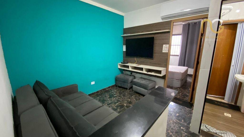 Apartamento em Vila Mirim, Praia Grande/SP de 40m² 1 quartos à venda por R$ 209.000,00