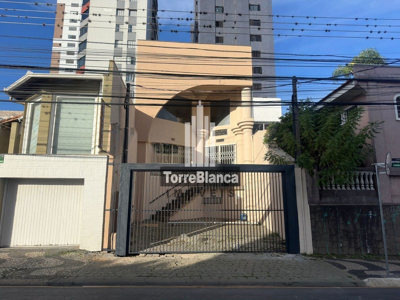 Casa em Centro, Ponta Grossa/PR de 250m² 1 quartos para locação R$ 6.500,00/mes