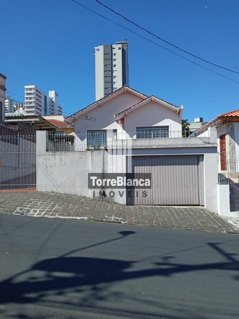 Casa em Centro, Ponta Grossa/PR de 236m² 1 quartos para locação R$ 2.900,00/mes