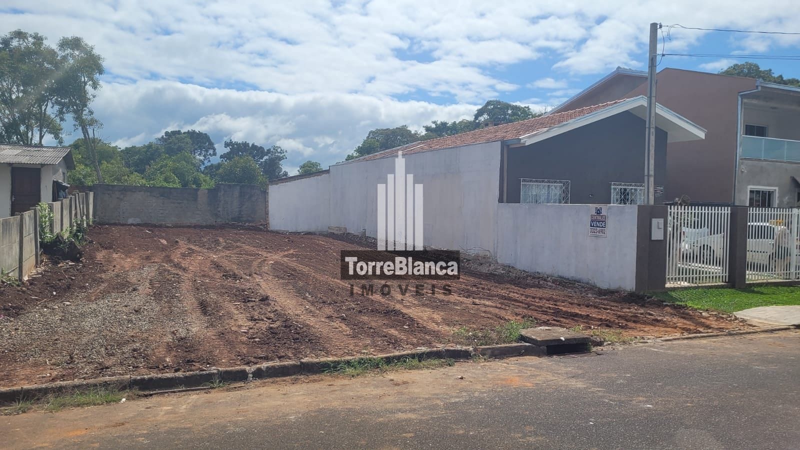 Terreno em Uvaranas, Ponta Grossa/PR de 10m² à venda por R$ 129.000,00
