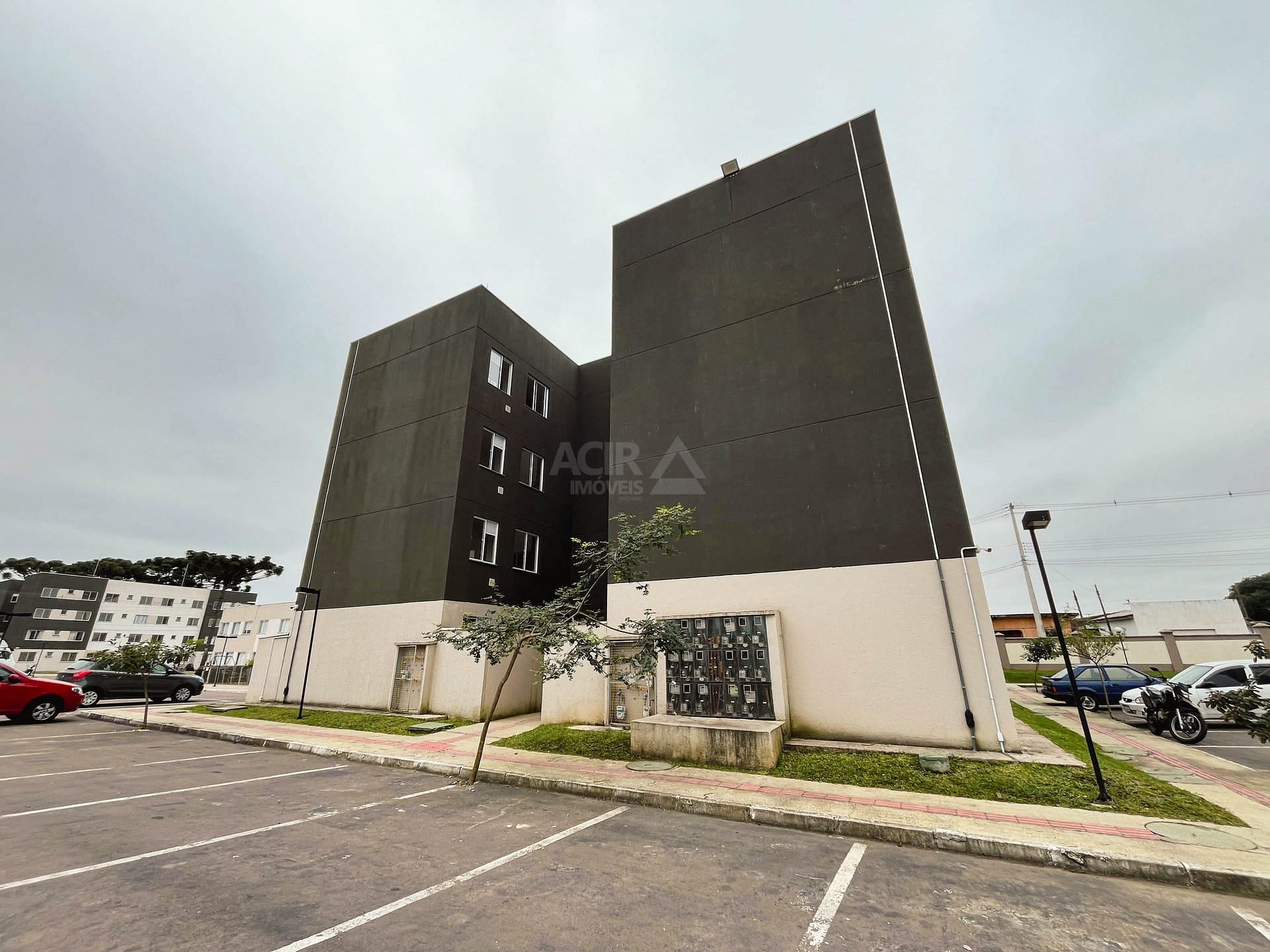 Apartamento em Jardim Itaqui, Campo Largo/PR de 40m² 2 quartos à venda por R$ 154.000,00