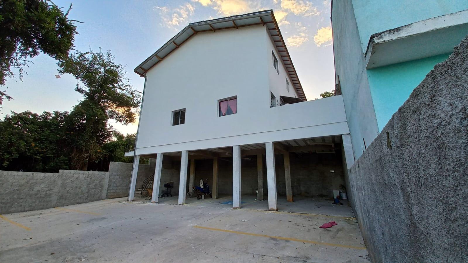 Sobrado em Jardim Lago do Moinho, Bragança Paulista/SP de 10m² 2 quartos à venda por R$ 198.000,00