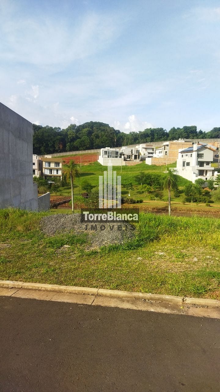 Terreno em Colônia Dona Luíza, Ponta Grossa/PR de 10m² à venda por R$ 379.000,00