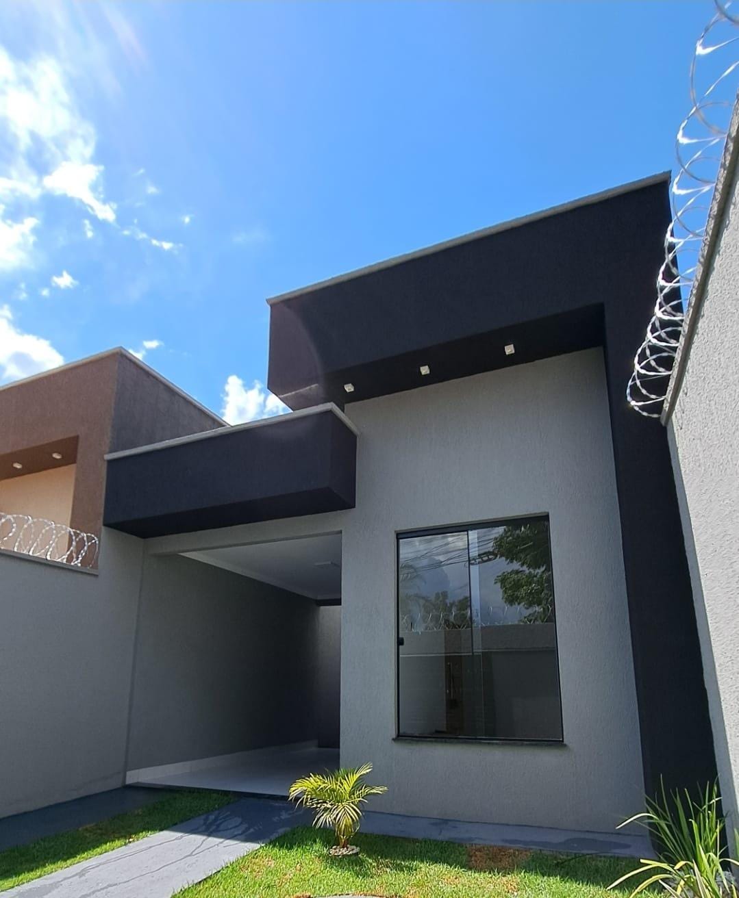 Casa em Lorena Parque, Goiânia/GO de 121m² 3 quartos à venda por R$ 399.000,00