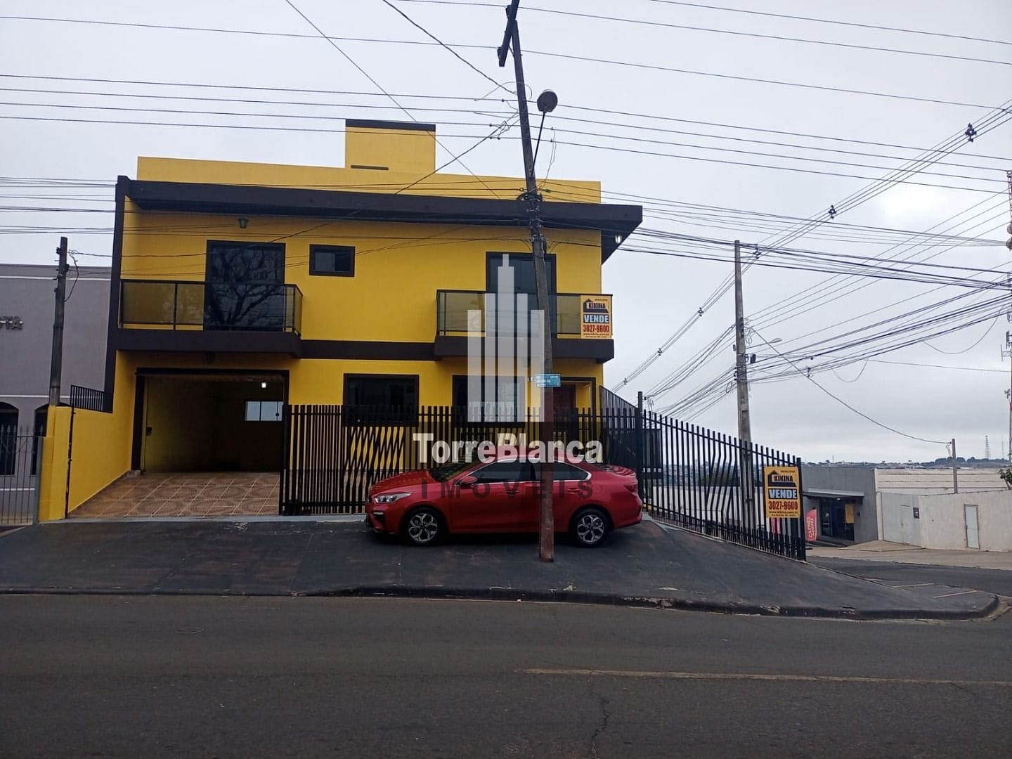 Sobrado em Boa Vista, Ponta Grossa/PR de 240m² 3 quartos à venda por R$ 779.000,00