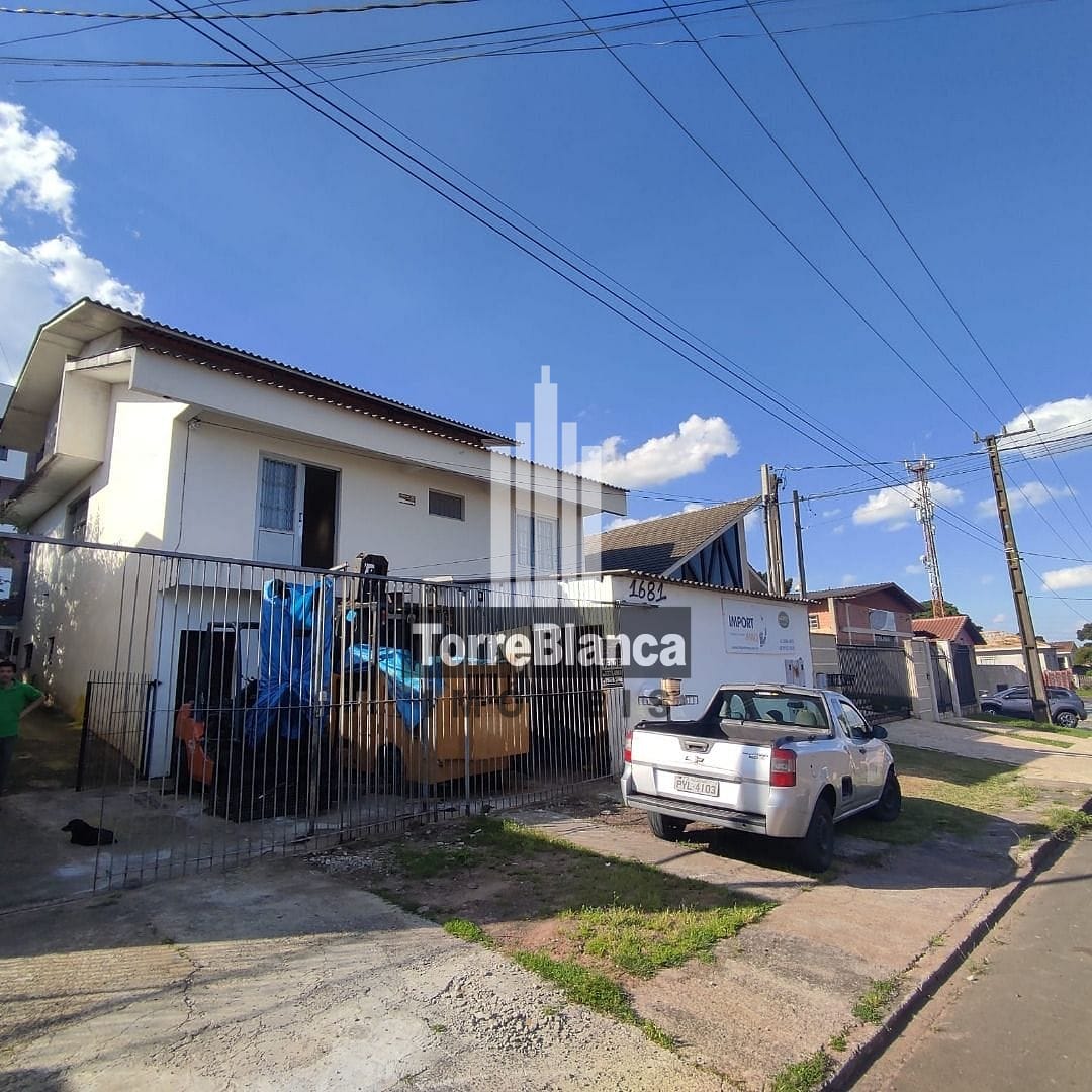 Sobrado em Jardim Carvalho, Ponta Grossa/PR de 340m² 3 quartos à venda por R$ 899.000,00