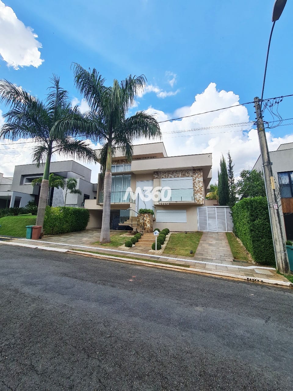 Casa em Condomínio do Lago, Goiânia/GO de 310m² 5 quartos à venda por R$ 2.999.000,00