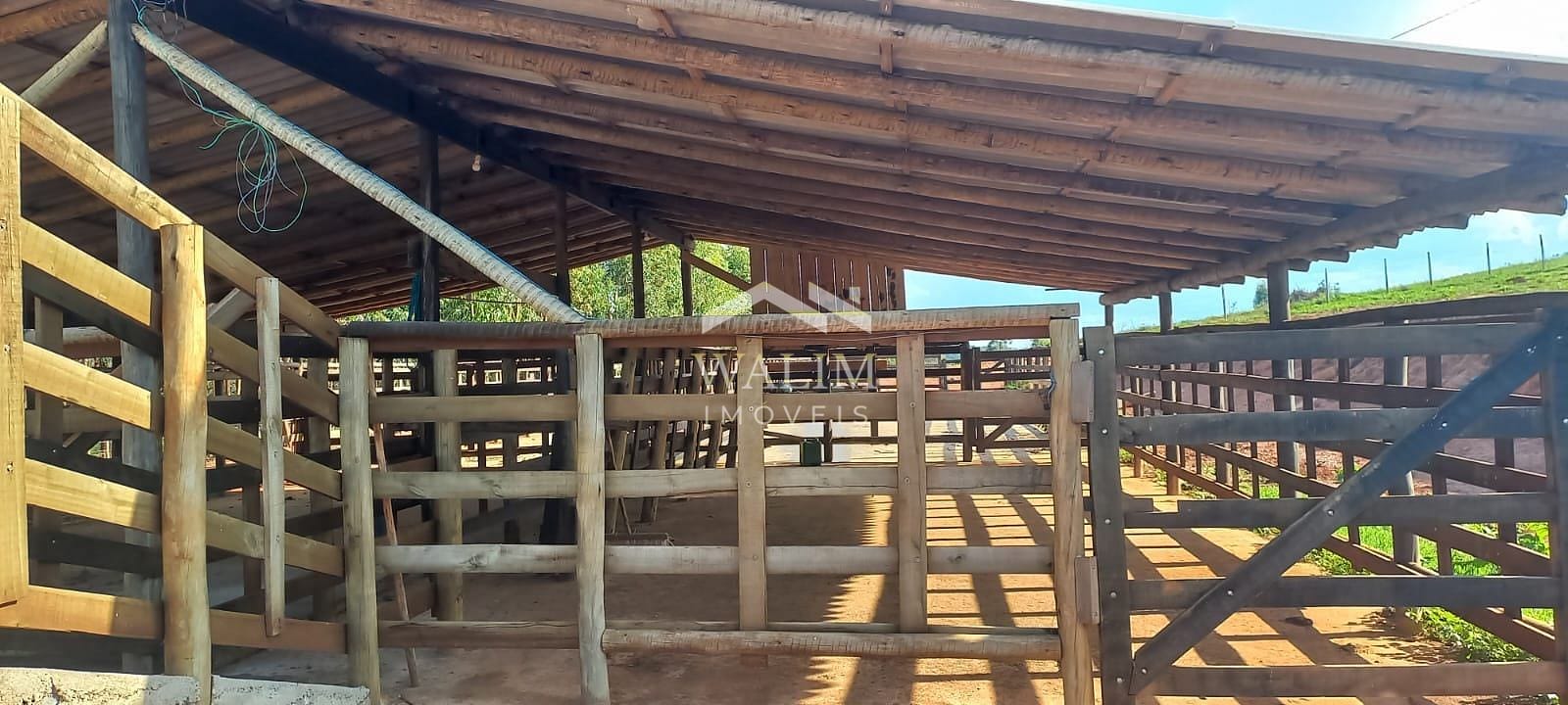 Fazenda em Zona Rural, Itaguara/MG de 1550000m² 4 quartos à venda por R$ 6.999.000,00