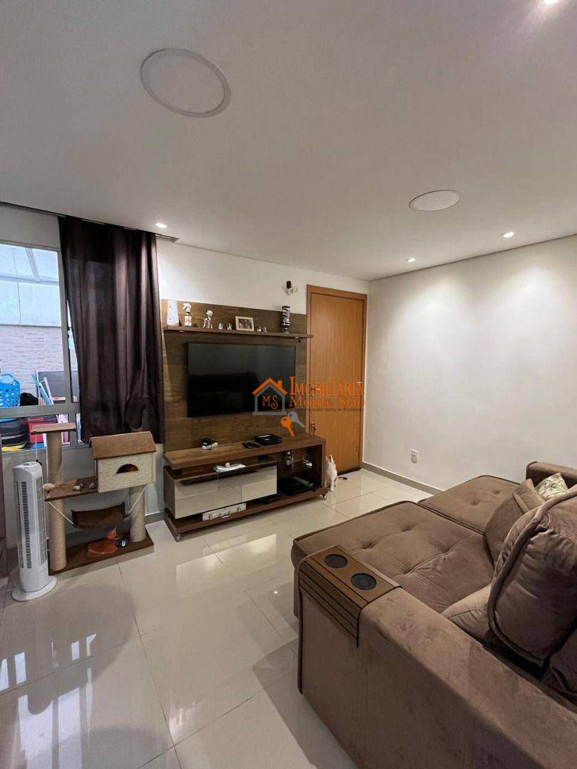 Apartamento em Água Chata, Guarulhos/SP de 48m² 2 quartos à venda por R$ 248.000,00