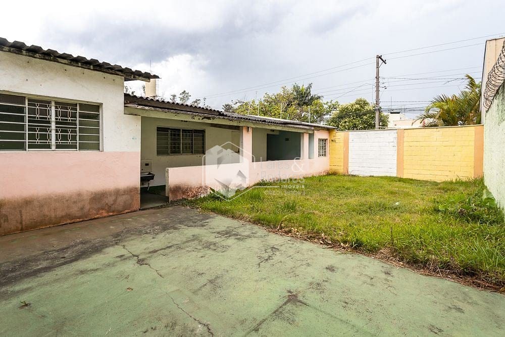 Casa em Jardim D'Abril, São Paulo/SP de 375m² 7 quartos à venda por R$ 549.000,00
