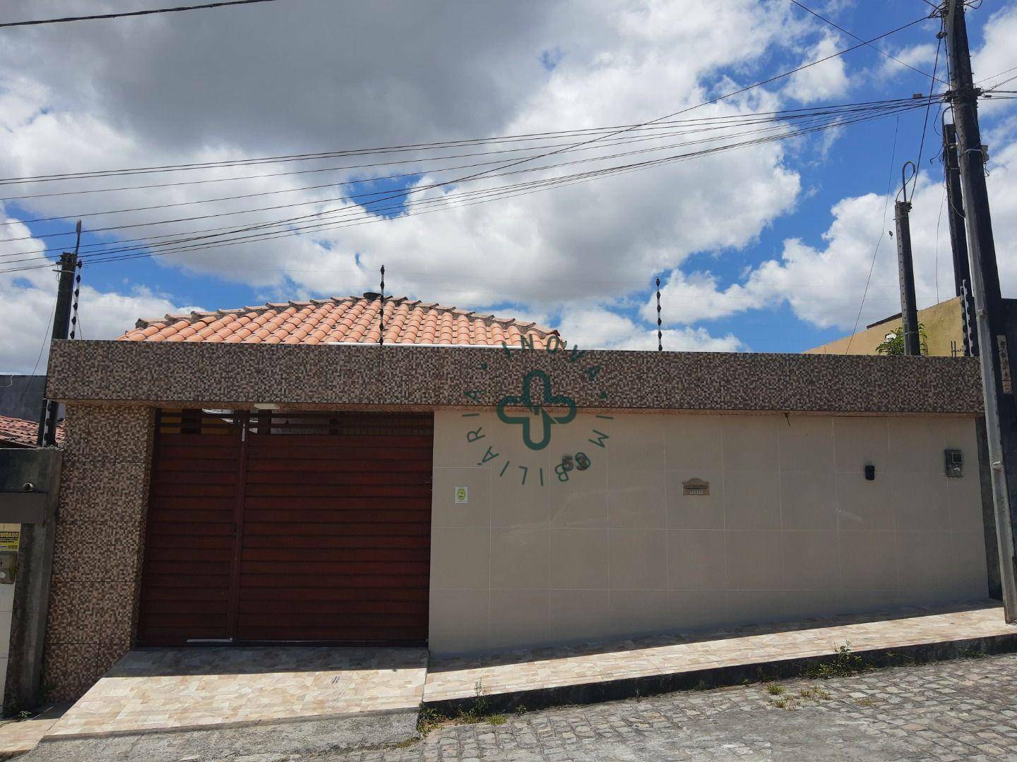 Casa em Cidade Alta, Caruaru/PE de 175m² 2 quartos à venda por R$ 339.000,00