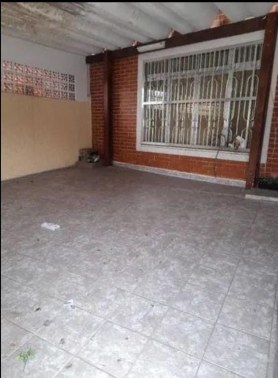 Sobrado em Vila Voturua, São Vicente/SP de 128m² 3 quartos à venda por R$ 479.000,00