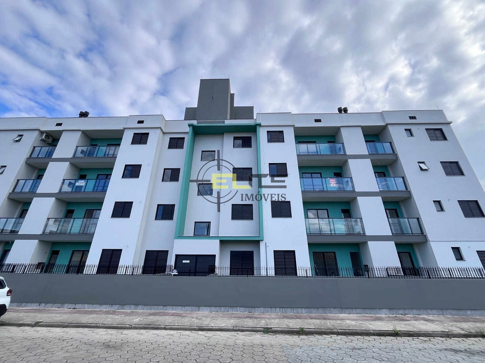 Apartamento em Vargem Grande, Florianópolis/SC de 50m² 2 quartos à venda por R$ 509.000,00
