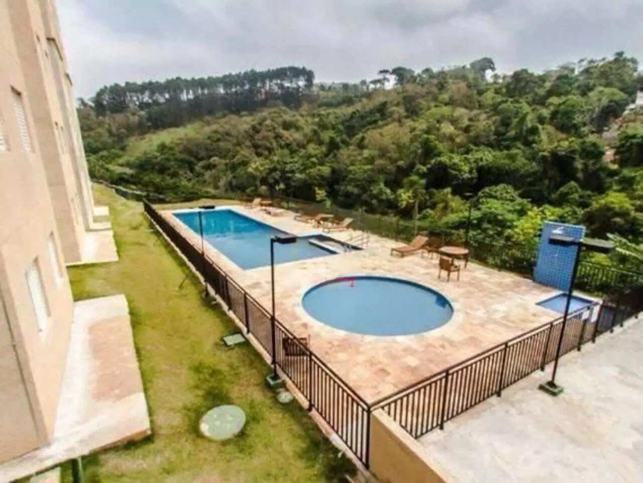 Apartamento em Jardim Petrópolis, Cotia/SP de 50m² 2 quartos à venda por R$ 84.800,00