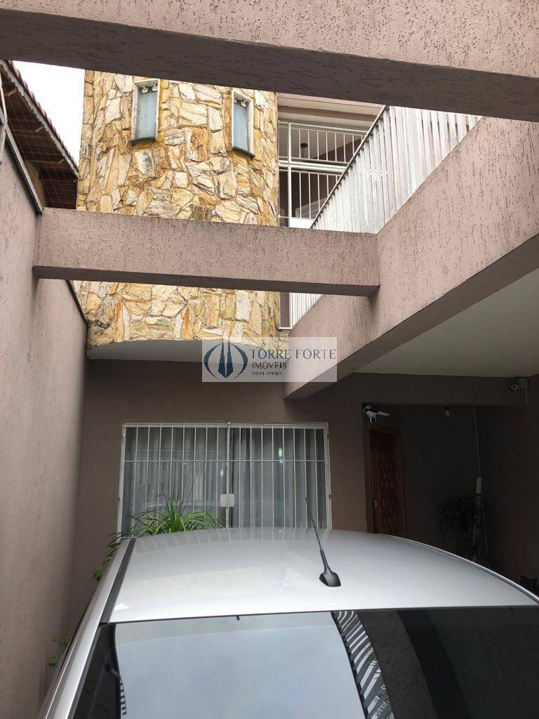 Casa em Vila Ivone, São Paulo/SP de 180m² 3 quartos à venda por R$ 946.000,00