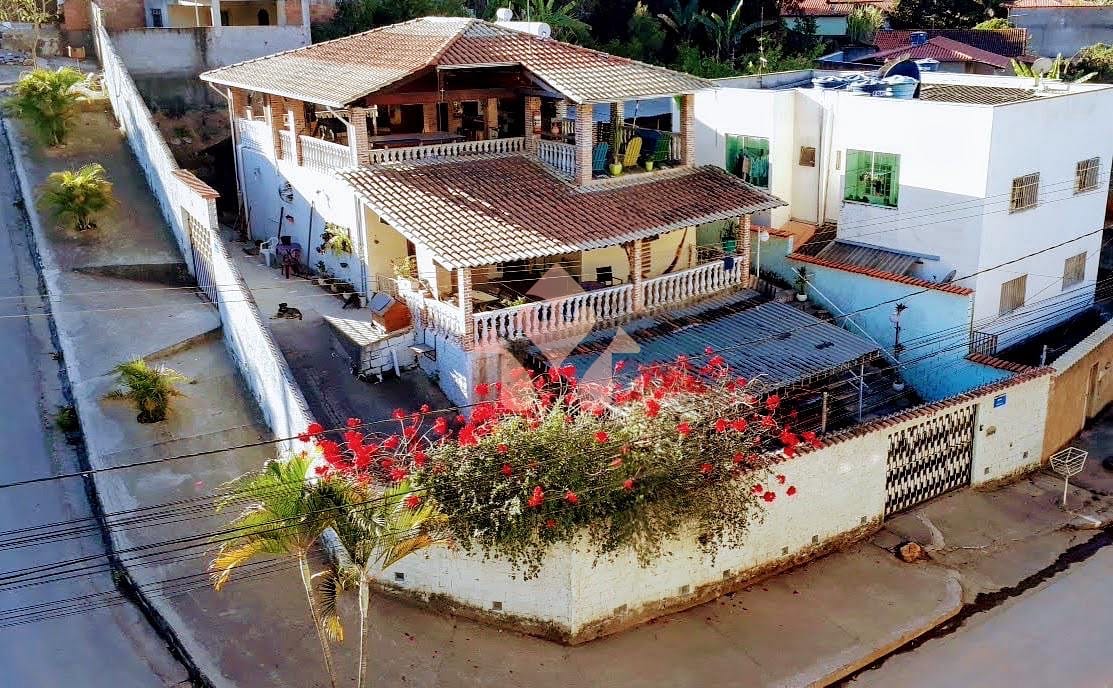 Casa em Duquesa I (São Benedito), Santa Luzia/MG de 360m² 3 quartos à venda por R$ 589.000,00