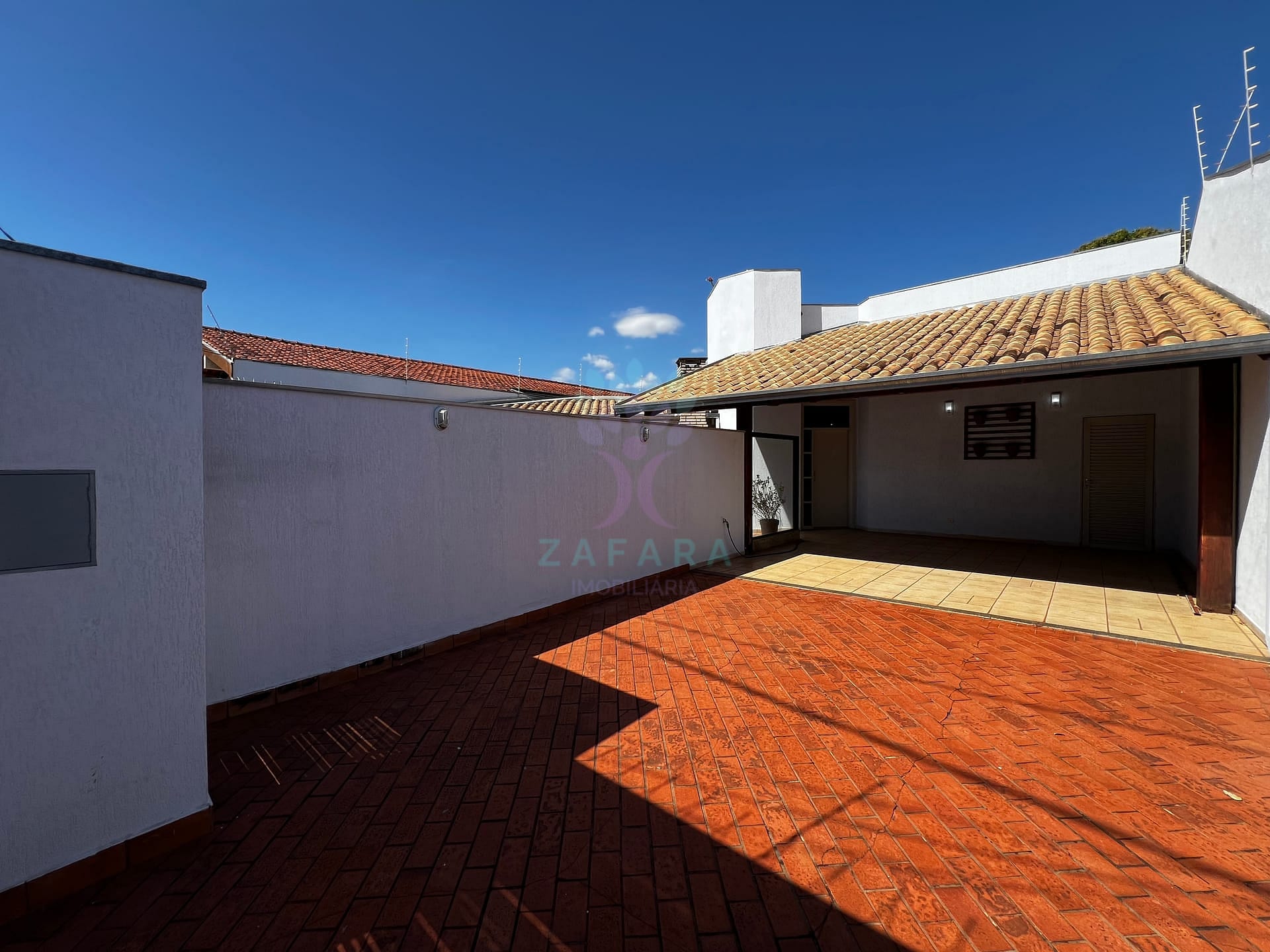Casa em Vila Vilas Boas, Campo Grande/MS de 184m² 3 quartos à venda por R$ 979.000,00