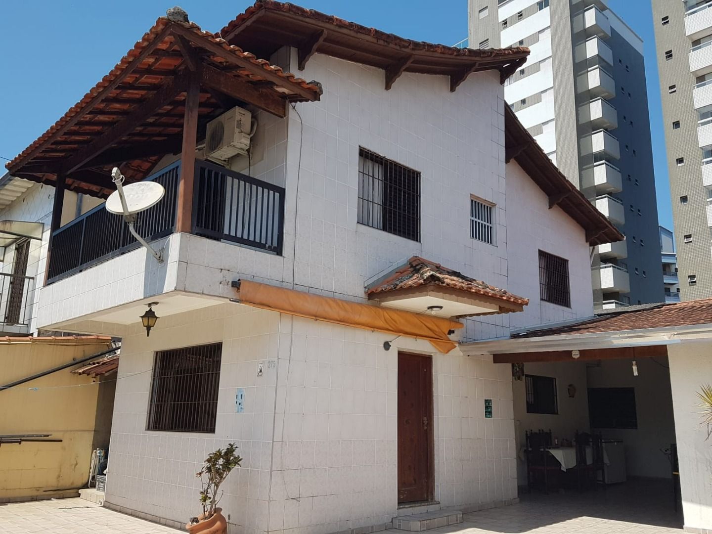 Sobrado em Vila Mirim, Praia Grande/SP de 124m² 3 quartos à venda por R$ 849.000,00
