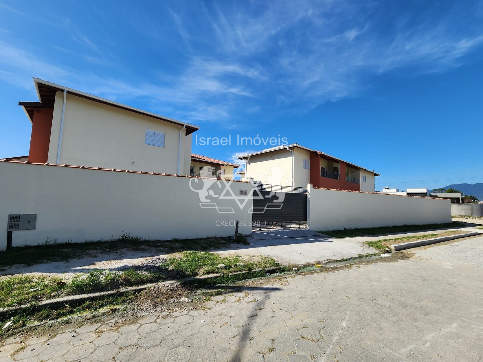 Apartamento em Pontal de Santa Marina, Caraguatatuba/SP de 61m² 2 quartos à venda por R$ 349.000,00