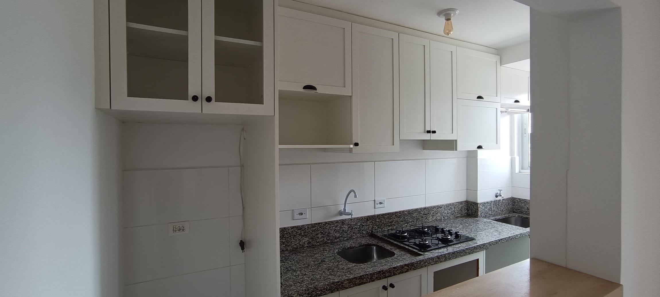 Apartamento em Rondinha, Campo Largo/PR de 47m² 2 quartos para locação R$ 1.277,00/mes